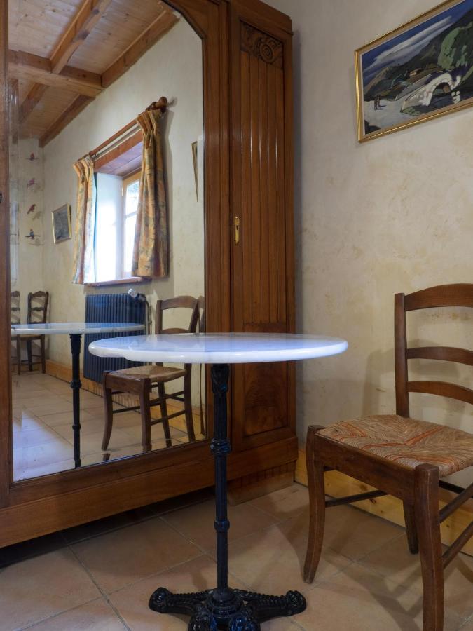 Au Fil Des Saisons Bed & Breakfast Les Cotes de Corps ภายนอก รูปภาพ