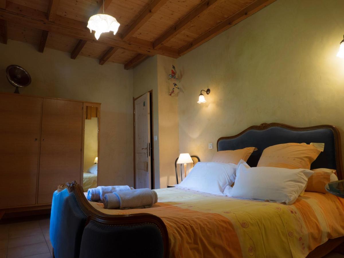 Au Fil Des Saisons Bed & Breakfast Les Cotes de Corps ภายนอก รูปภาพ
