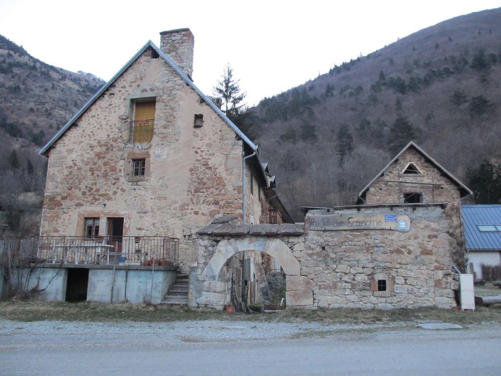 Au Fil Des Saisons Bed & Breakfast Les Cotes de Corps ภายนอก รูปภาพ