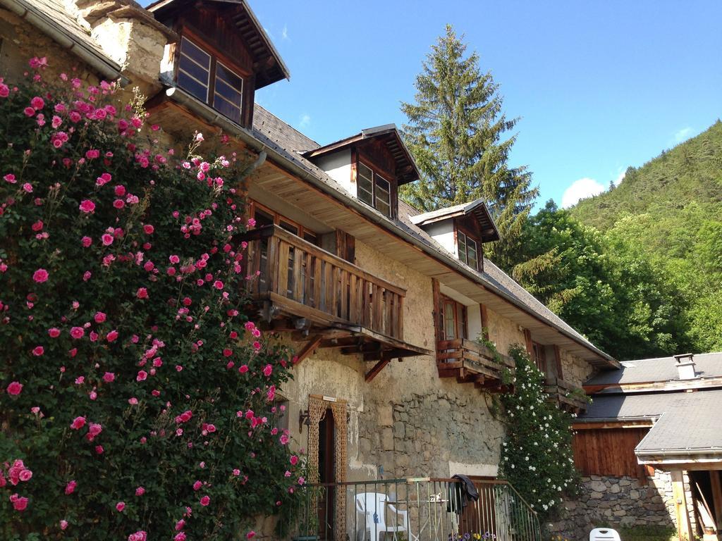 Au Fil Des Saisons Bed & Breakfast Les Cotes de Corps ภายนอก รูปภาพ