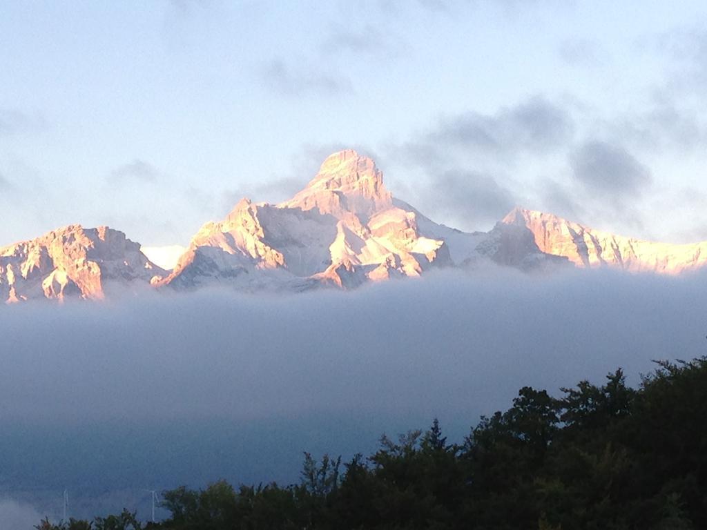 Au Fil Des Saisons Bed & Breakfast Les Cotes de Corps ภายนอก รูปภาพ