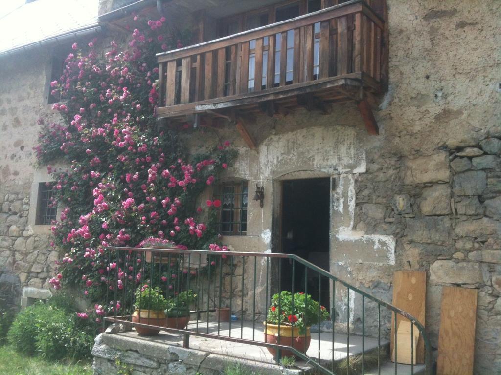 Au Fil Des Saisons Bed & Breakfast Les Cotes de Corps ภายนอก รูปภาพ